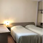 Hotel De La Mare -restaurant Pour Les Clients Sur Reservation