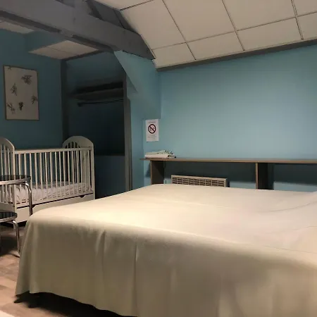 Hotel De La Mare -restaurant Pour Les Clients Sur Réservation