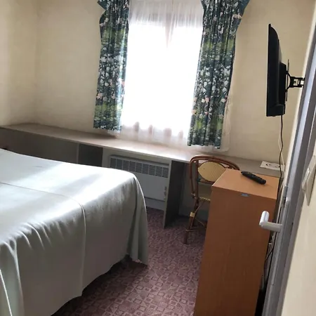 De La Mare -restaurant Pour Les Clients Sur Réservation Avrigny (Oise)