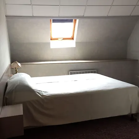 Restaurant De La Mare Hotel