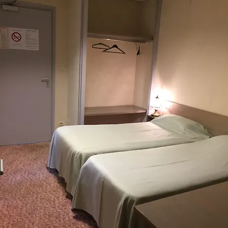 Hotel De La Mare -restaurant Pour Les Clients Sur Réservation