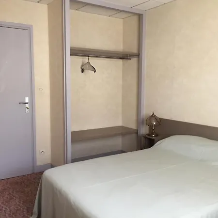 De La Mare -restaurant Pour Les Clients Sur Réservation Hotel 3*