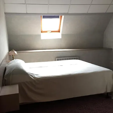 Hotel De La Mare -restaurant Pour Les Clients Sur Réservation 3*