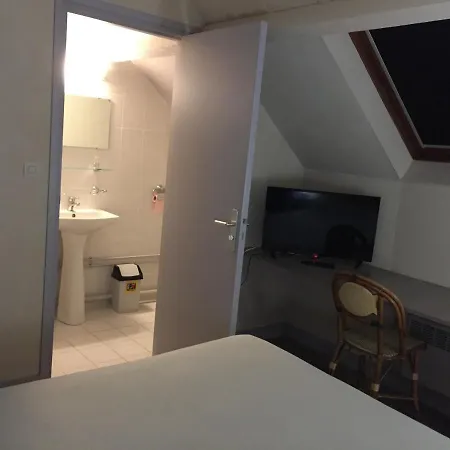 De La Mare -restaurant Pour Les Clients Sur Réservation 3*