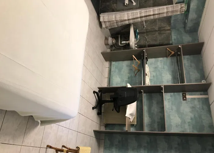 Restaurant De La Mare Hotel