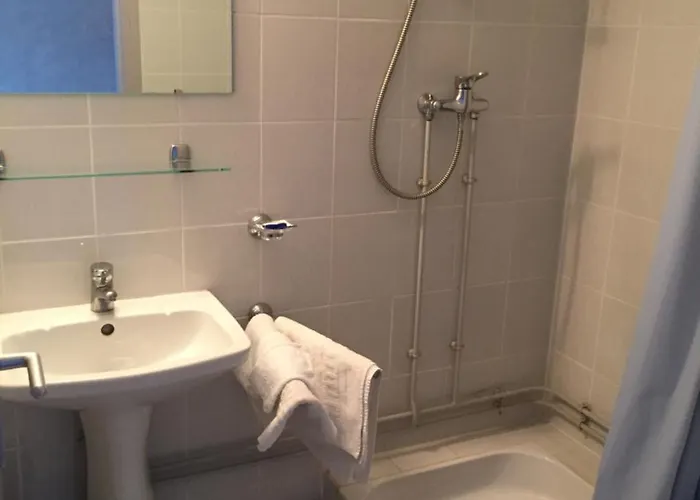 Restaurant De La Mare