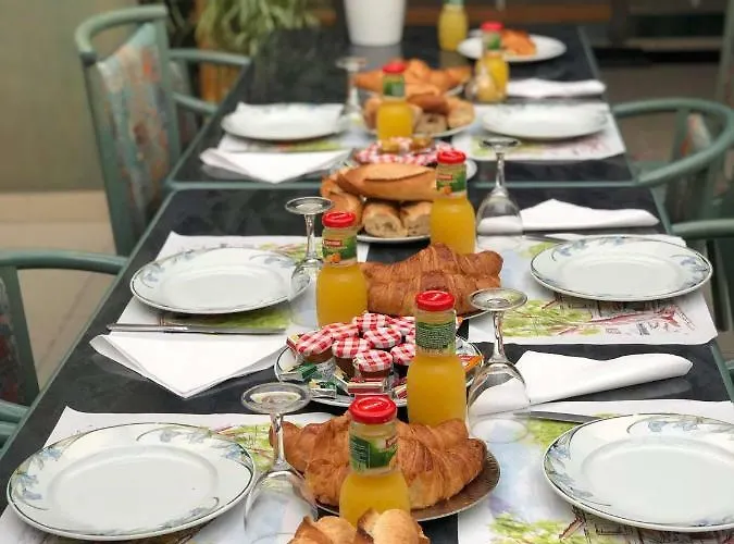 Hotel Restaurant De La Mare 3*